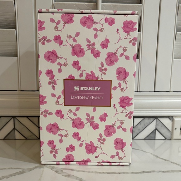 Stanley Quencher H2.0 Tumbler with Pink Floral Design- Love Shack Fancy - Picture 2 of 11